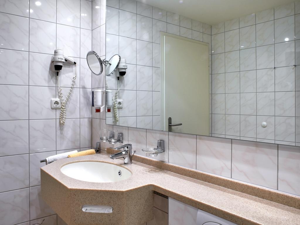 Hotel Muenster Emmelshausen Kültér fotó